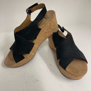 Clarks platform wedge slingback